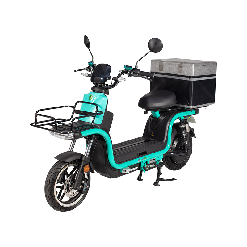Sistem bantuan pengendara canggih apa saja yang dimiliki sepeda motor listrik ini?